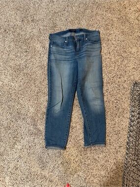 Lucky Brand Medium Blue Ankle Crop Jeans